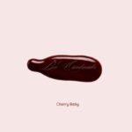 لیپ گلاس دستساز Boo Handmades رنگ قرمز گیلاسی (Cherry Baby) با درخشش طبیعی»