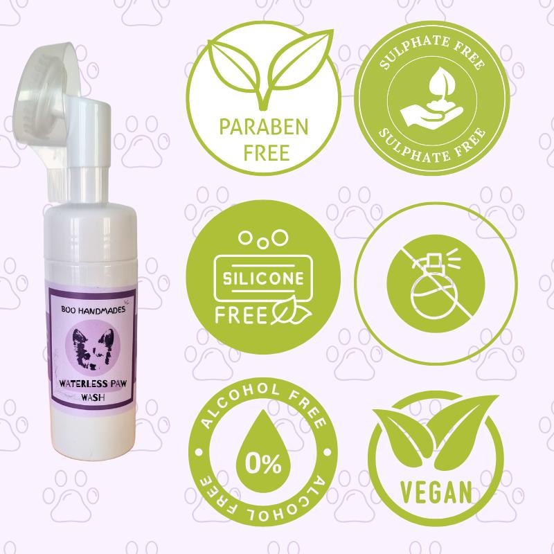 paw-foam-wash-by-boo-handmadesii کپشن: شامپو فومی طبیعی Boo Handmades برای تمیز کردن پنجه سگ، با براش سیلیکونی و ترکیبات تسکیندهنده.